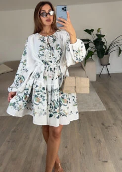 Minikleid Mit Blumenmuster 10 Minikleid Mit Blumenmuster -NAHA Damenmode IMG 0333 2