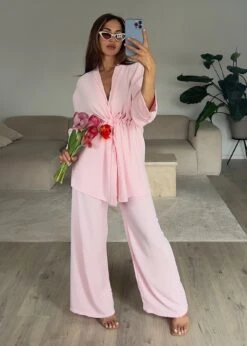 Set Aus Oberteil Und Hose