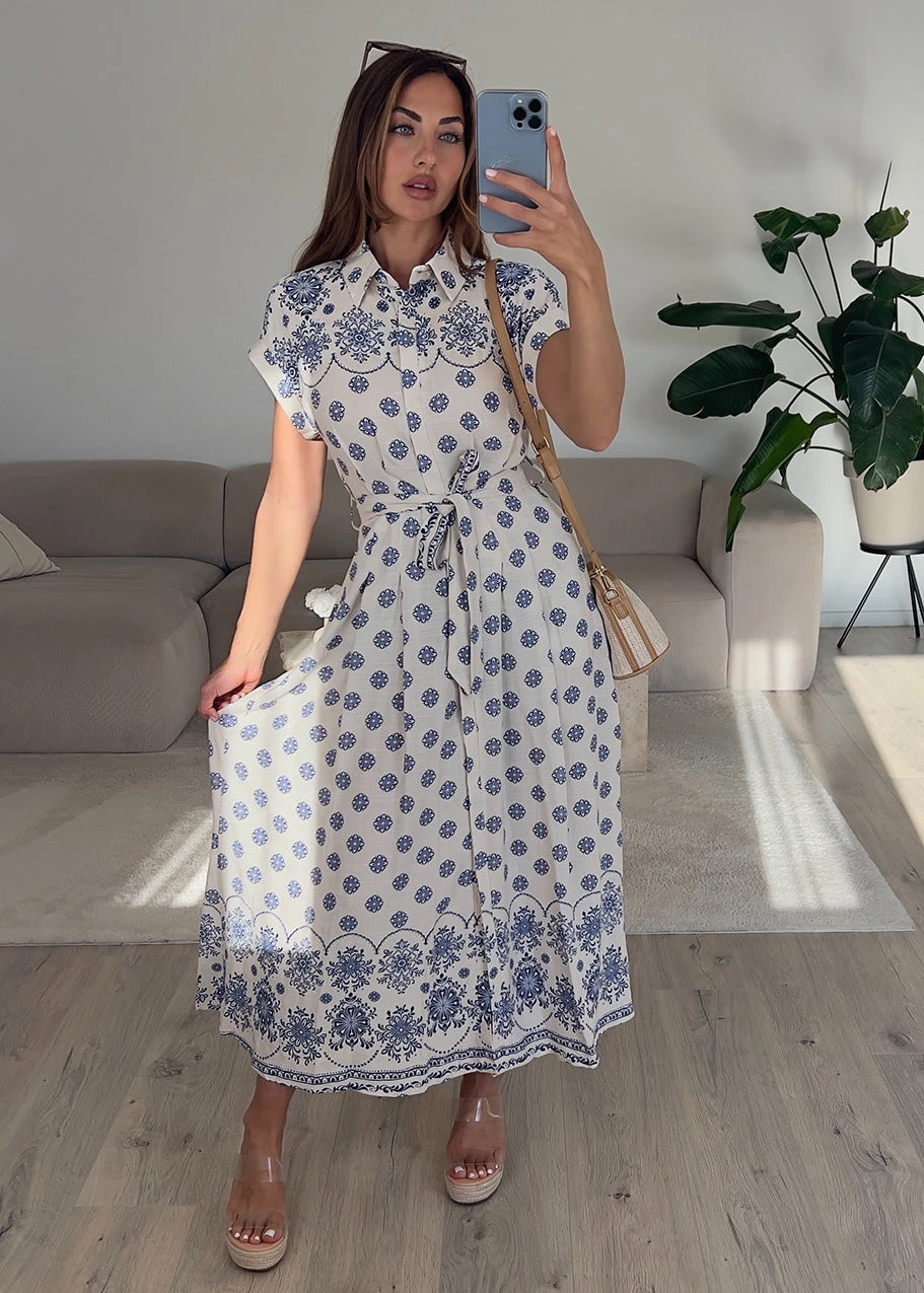 Hemdblusenkleid Mit Print 5 Hemdblusenkleid Mit Print – Bild 3