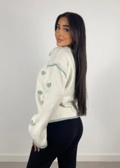 Pullover Mit Bestickten Herzen -NAHA Damenmode IMG 1962