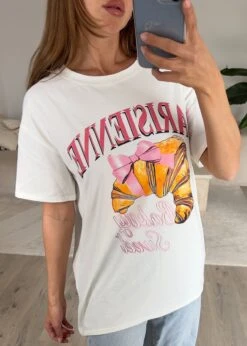 Oversize T-Shirt Mit Croissant Print -NAHA Damenmode IMG 2006 fc574e7d dbb1 4750 91fb b16bf9709d2f