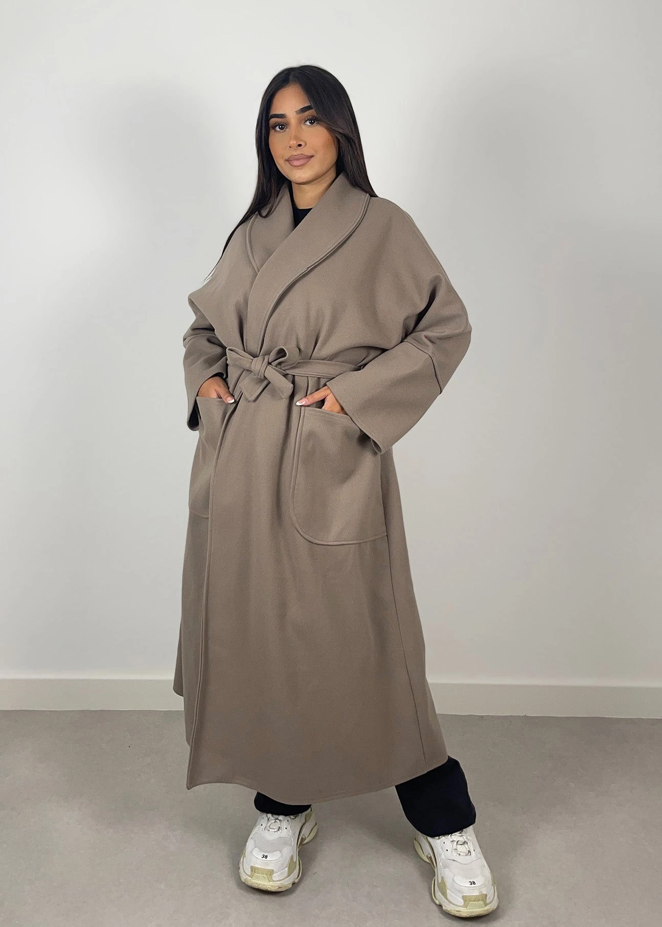 Eleganter Bindemantel 4 Eleganter Bindemantel – Bild 2