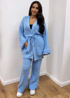 Set Aus Cardigan Und Hose -NAHA Damenmode IMG 8815 1