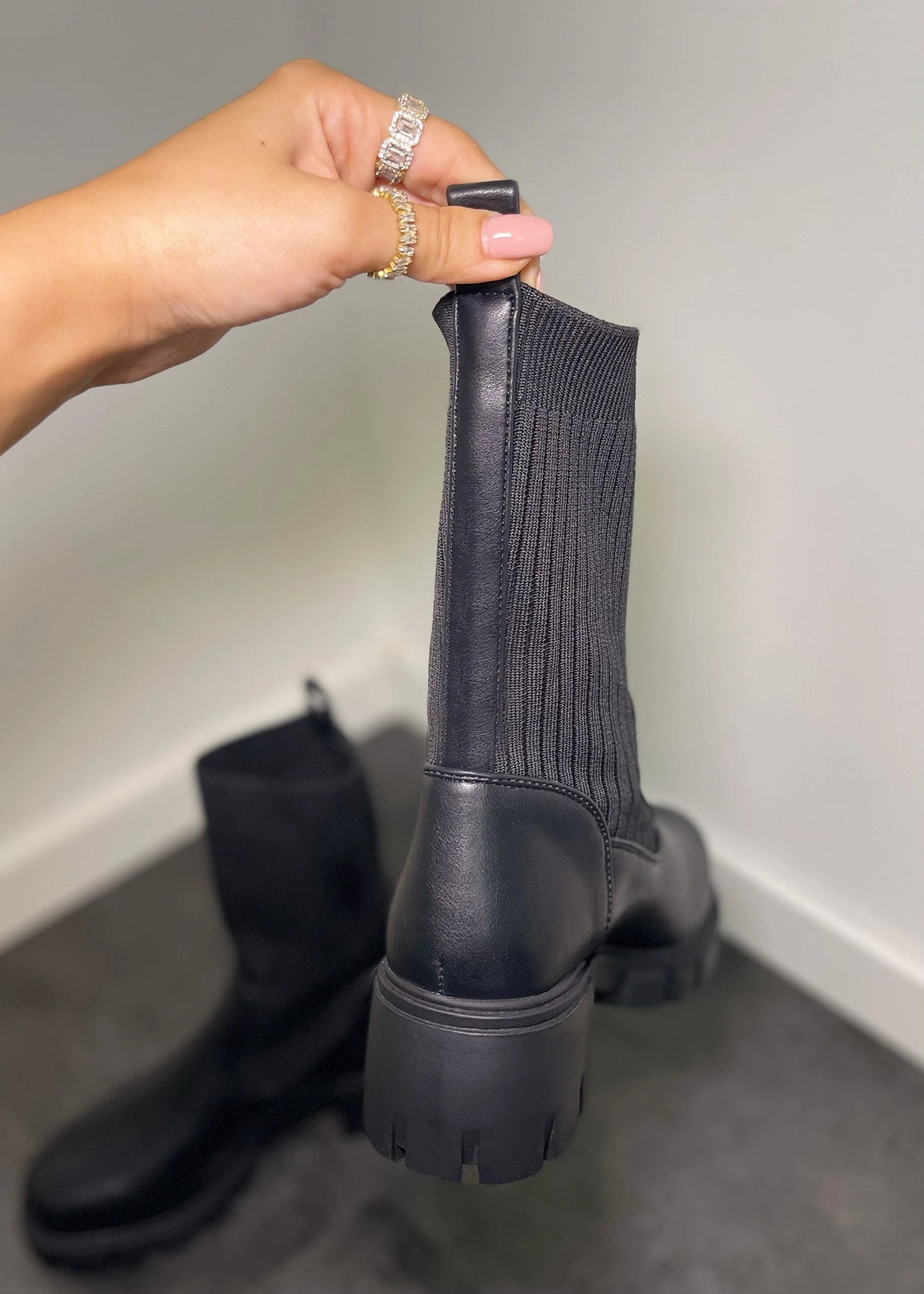 Stiefelette Mit Rippenstrick-Schaft 11 Stiefelette Mit Rippenstrick-Schaft – Bild 9