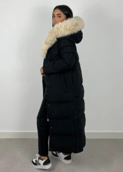 Langer Parka Mit Kunstfell -NAHA Damenmode IMG 9336