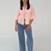 Kurzärmelige Musselin-Bluse 2 Kurzärmelige Musselin-Bluse -NAHA Damenmode Musselin Bluse rosa weitansicht