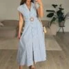 Ärmelloses Hemdkleid -NAHA Damenmode rmelloses Hemdkleid in Blau