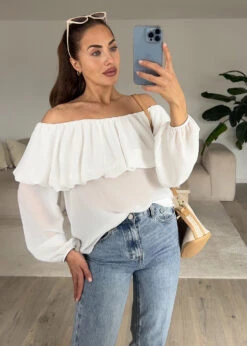 Schulterfreies Oberteil